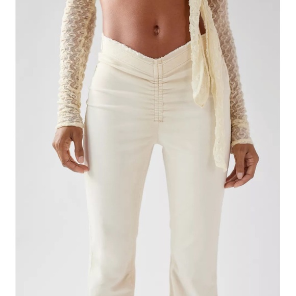 UO Velvet Ruched V-Front Flare Pant - Picture 1 of 5